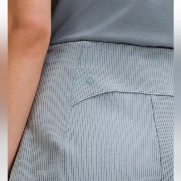 Ribbed Sofstreme HR Short 2”